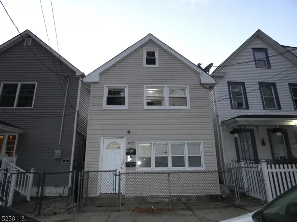 655 Charles Street, Perth Amboy, NJ 08861