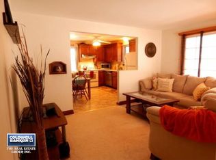 724 Adams St, Little Chute, WI 54140