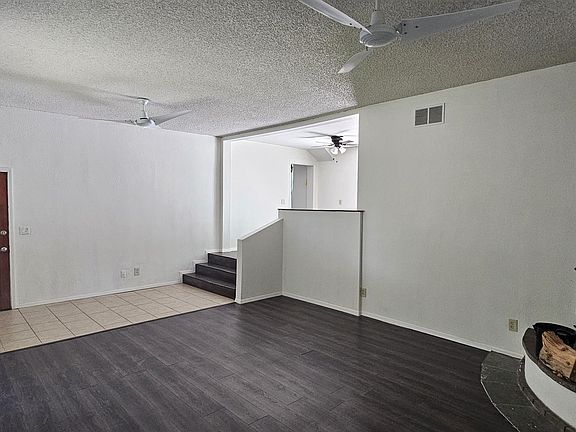 5th image of 19204 Brookside Ave