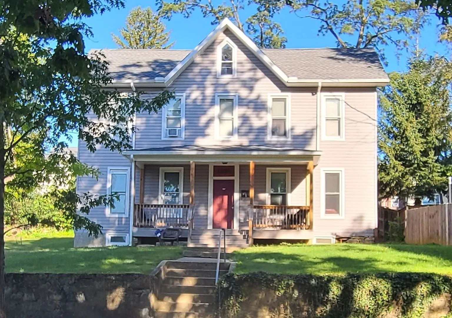 9-Person Duplex — Photo 1
