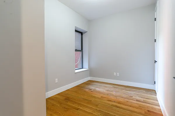 Rented by ERNY LLC | media 17