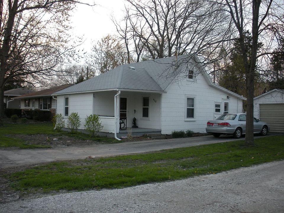 Front and Driveway/Garage