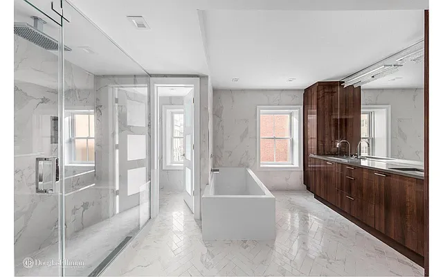 Rented by Douglas Elliman | media 32