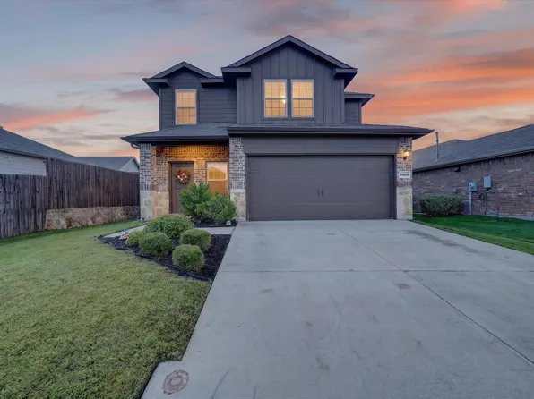 2056 Puma St, Crandall, TX 75114