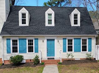 610 Cross Timbers Dr, Durham, NC 27713