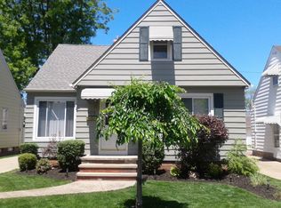 8216 Kenton Ave, Parma, OH