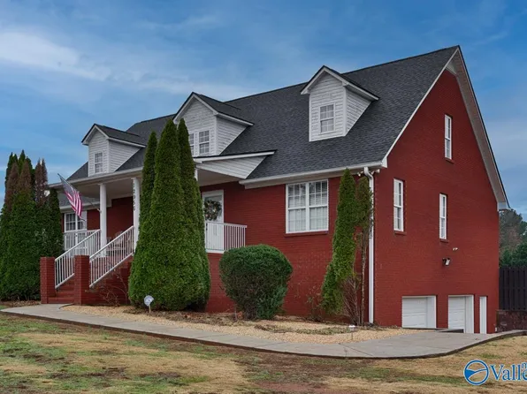 12956 Hickory Hills Rd, Athens, AL 35614