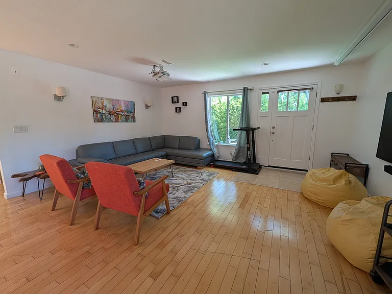 505 Hope St — Photo 3