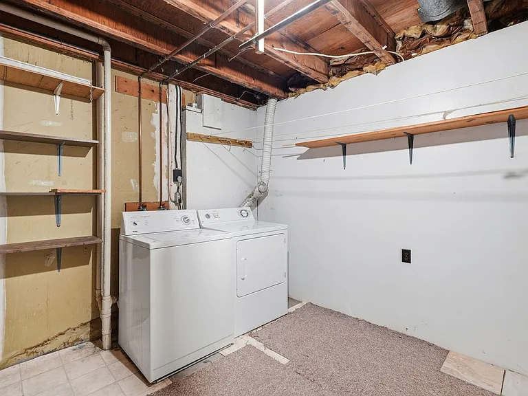 9018 Jersey Dr — Photo 22
