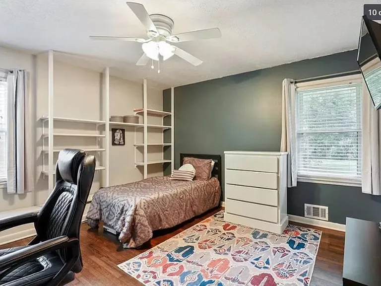 2207 Clearwater Dr SE — Photo 10