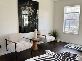 1673 Parkway Ave, Shakopee, MN 55379