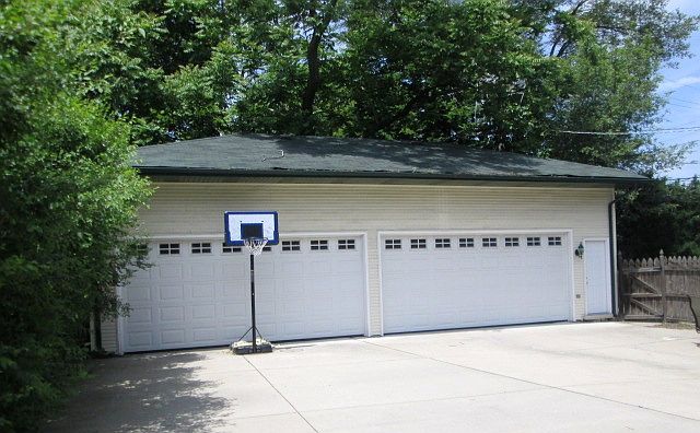 2nd image of 1530 Bonnie Brae Pl APT 1N