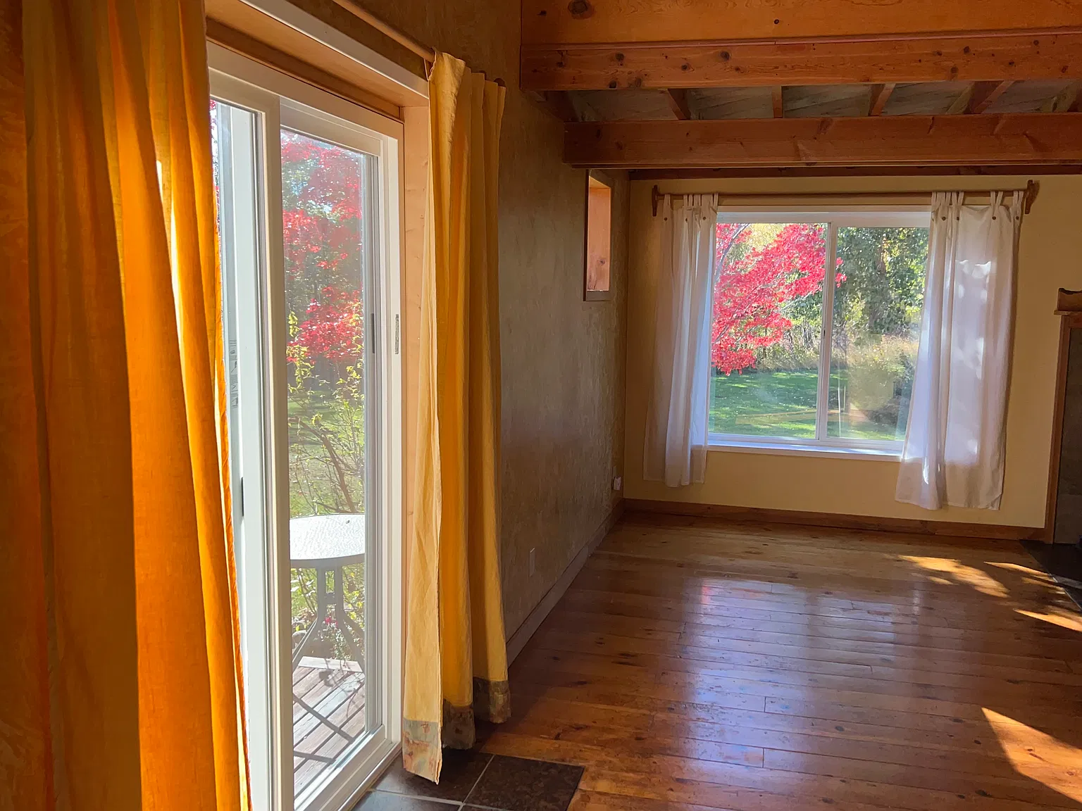 1 bed, 1200 sqft, $2,100 — Photo 3
