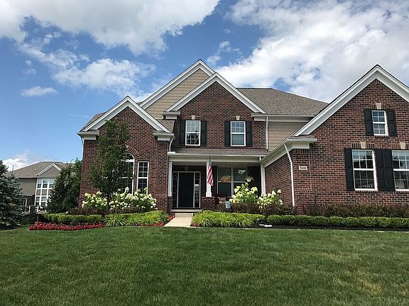 2nd image of 5048 Rockaway Ln