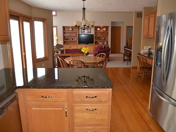 3rd image of 7029 Woody Creek Cir