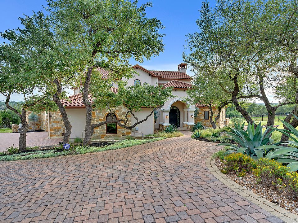 1st image of 8808 Bellancia Dr