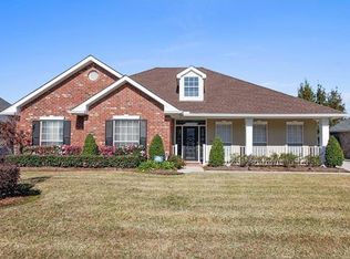 3413 Bridgewater Dr, Harvey, LA 70058