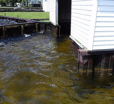 5th image of 3754 N Lakeshore Dr
