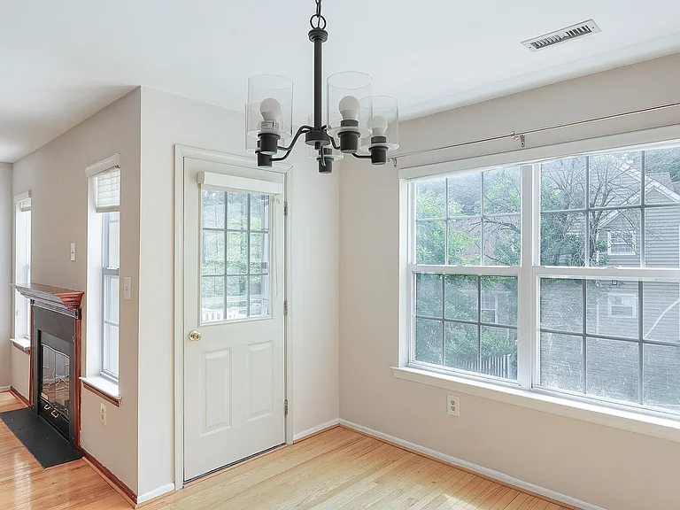 Dining Room w/Access to Balcony.