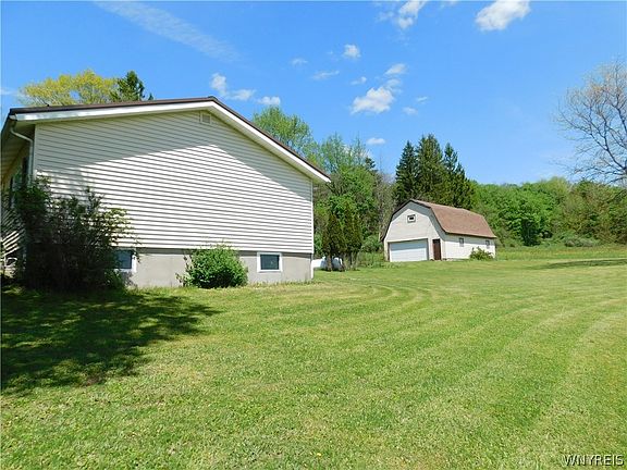 5th image of 5467 Twichell Rd