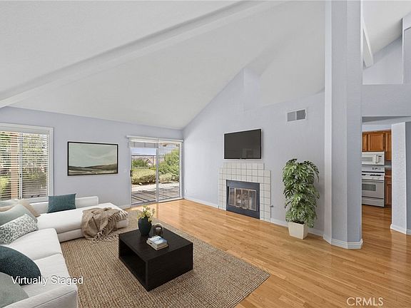 2nd image of 27353 Paseo Ravenna #35