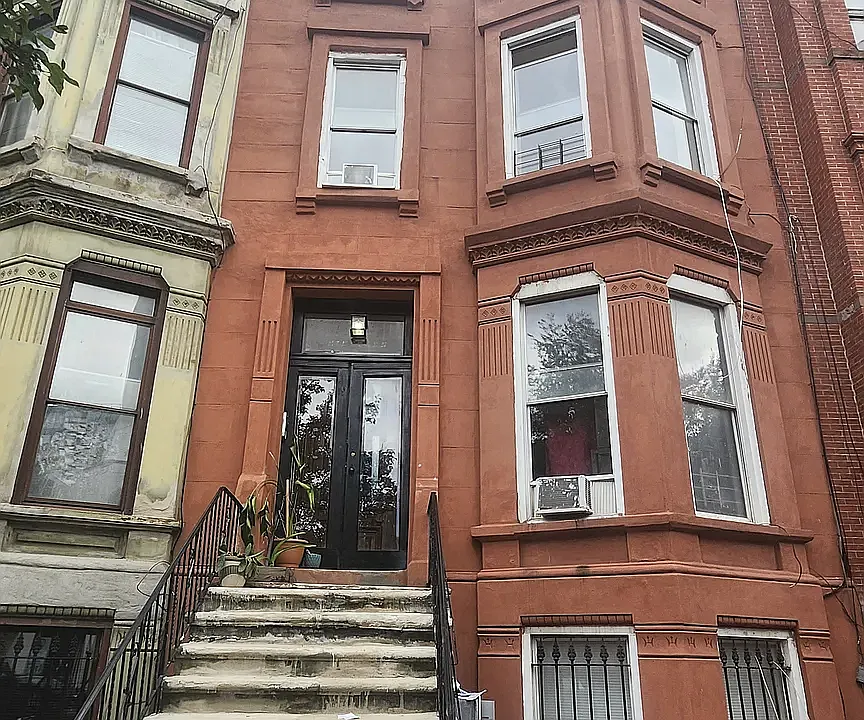 19 Spencer Pl #2