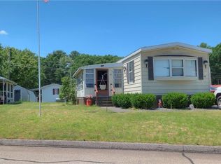 4 Lane E, Coventry, RI 02816