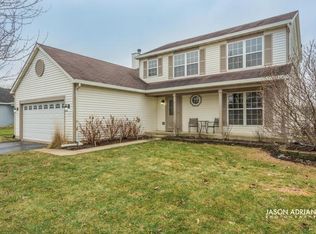 2237 Cottonwood Dr, Elgin, IL 60123