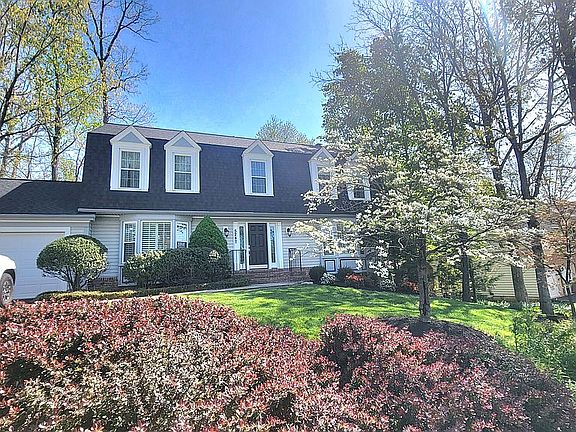 4th image of 5247 Signal Hill Dr