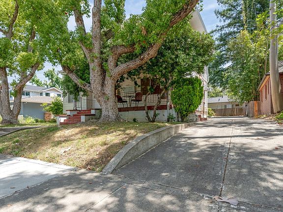 3rd image of 537 41st Street