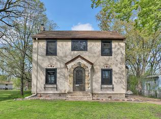 350 8th St SW, Forest Lake, MN 55025