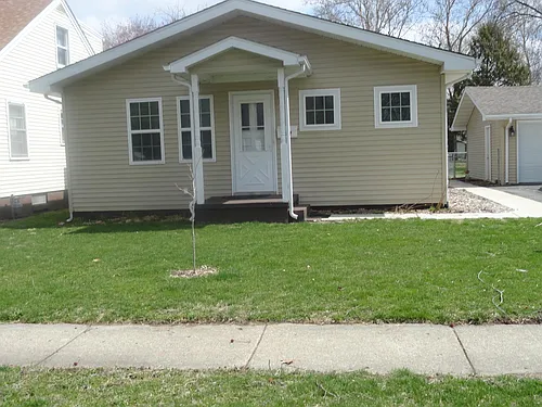 932 N Ohio St Photo 1