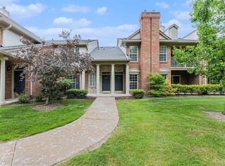 3397 Tremonte Cir S, Rochester, MI 48306