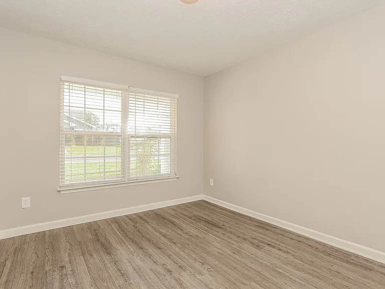 1391 E Nir Shreibman Blvd — Photo 5