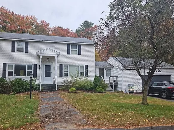 5 Lisa Ter, Pelham, NH 03076