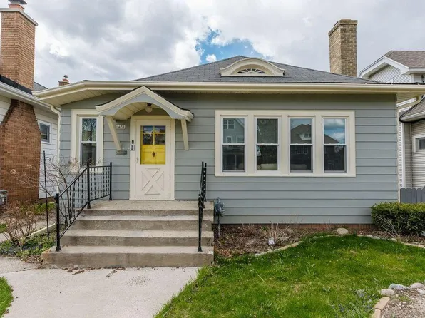 1431 South 77th STREET, West Allis, WI 53214
