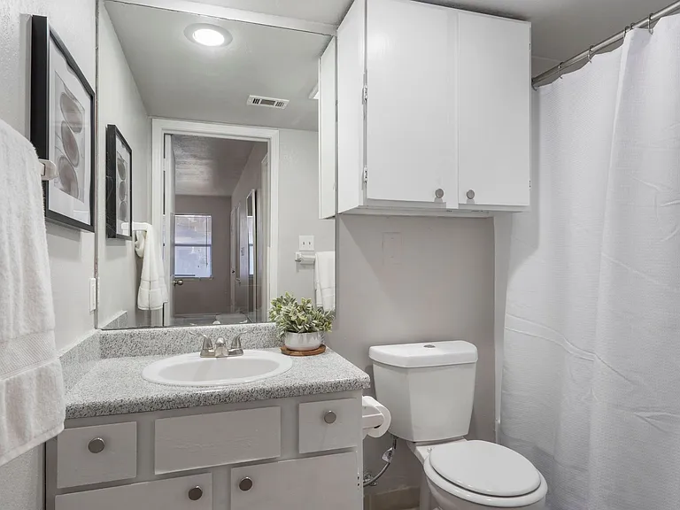Sheridan Springs - Now Offering One Month FREE! Plus Free Applications! — Photo 17