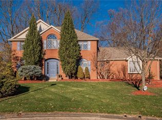 6216 Rockside Cir NW, Canton, OH 44718