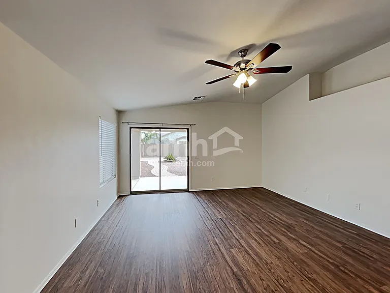 2717 E Dust Devil Dr — Photo 8