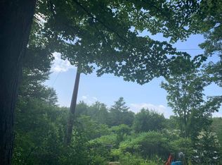 2 Wellington Hill Rd W, Putney, VT 05346