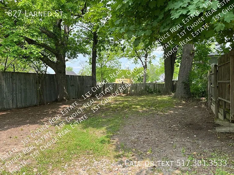 827 Larned St — Photo 20