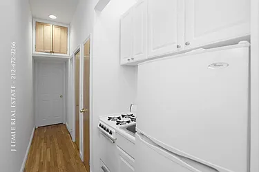 Rented by J. Lemle Real Estate