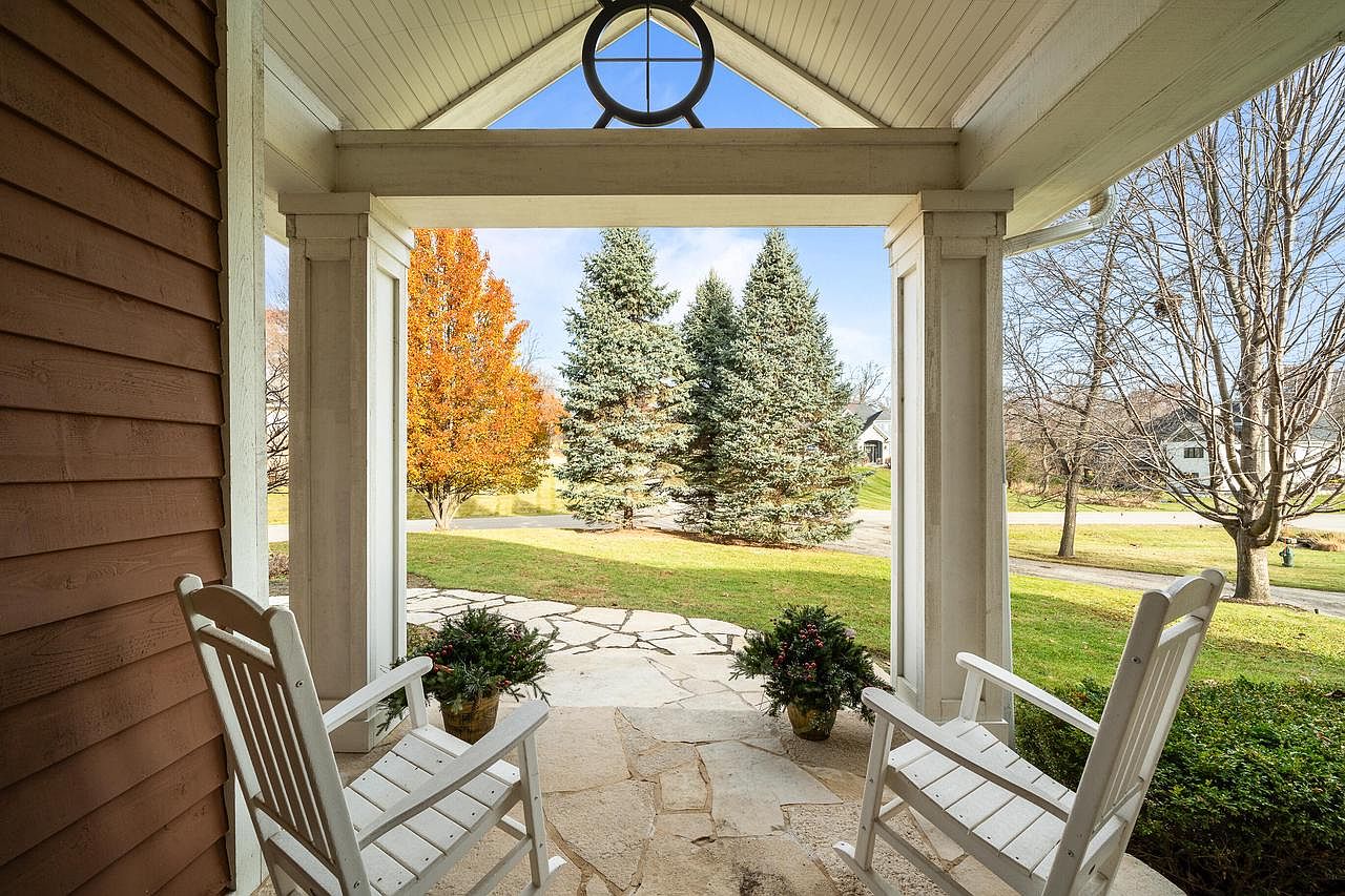 1401 Geneva National AVENUE SOUTH South #26-01