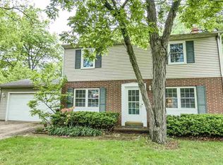 5742 N Renwood Ave, Peoria, IL