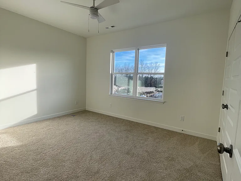 153 Bess Blvd — Photo 21