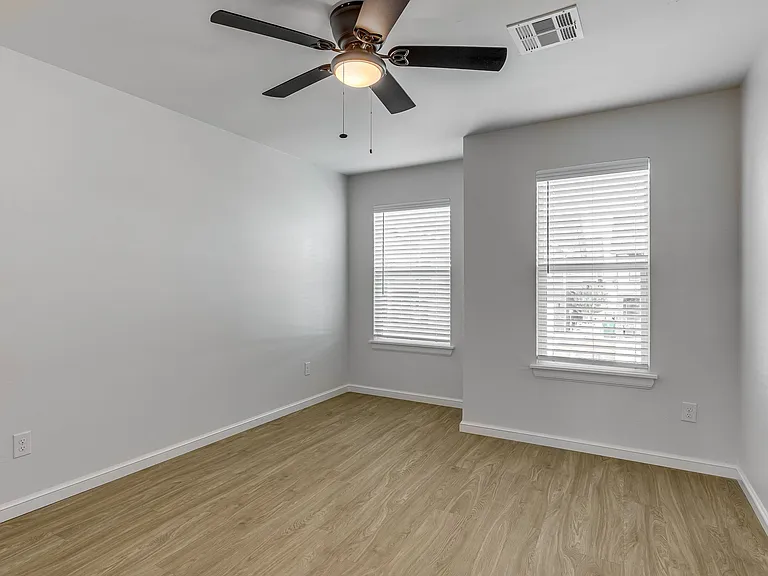 19600 Horseshoe Ave — Photo 26