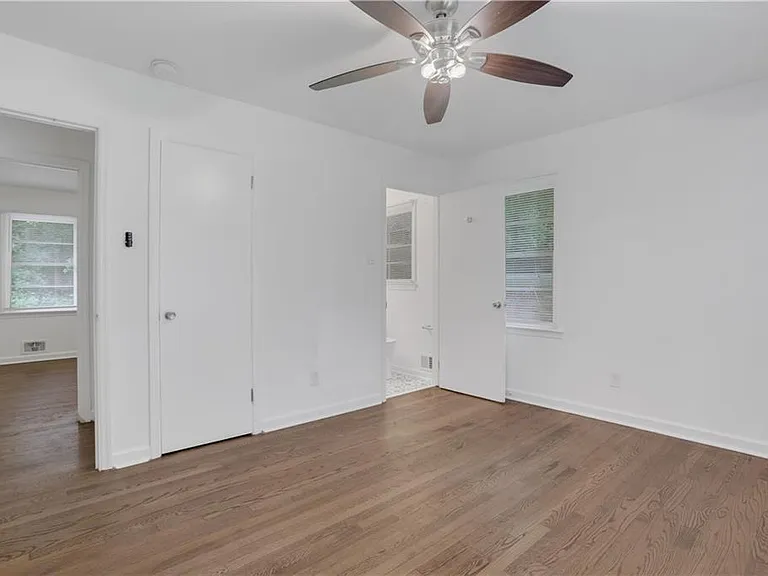 1982 Rena Cir SW — Photo 24