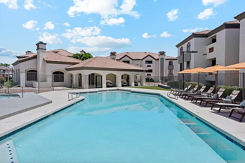 Twin Palms Photo 1