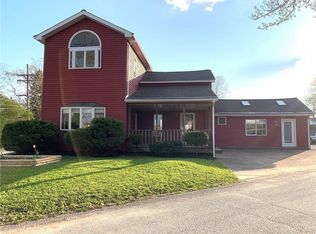 706 Turnpike St, Waterford, PA