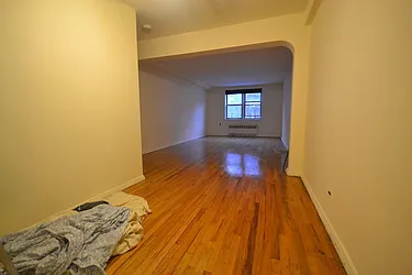 Rented by Silverstein Collection LLC 